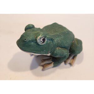 decorative frog figurine, made of  resin